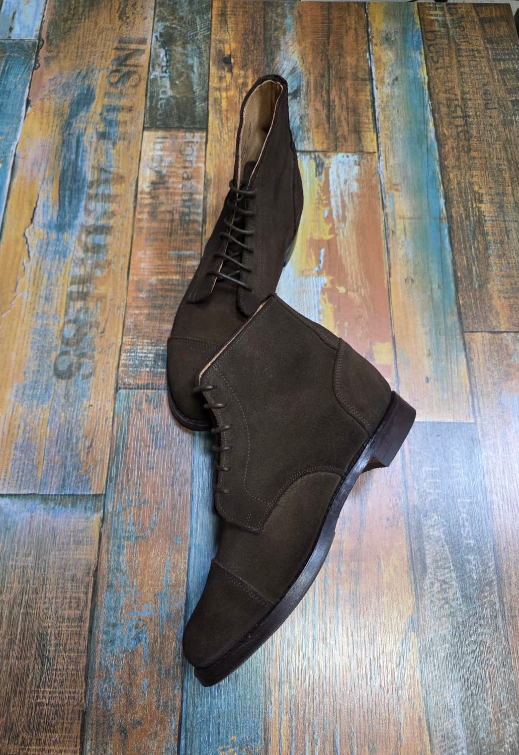 (새상품) Lloyd Footwear 스웨이드 처카 부츠 / 3반 상품이미지3