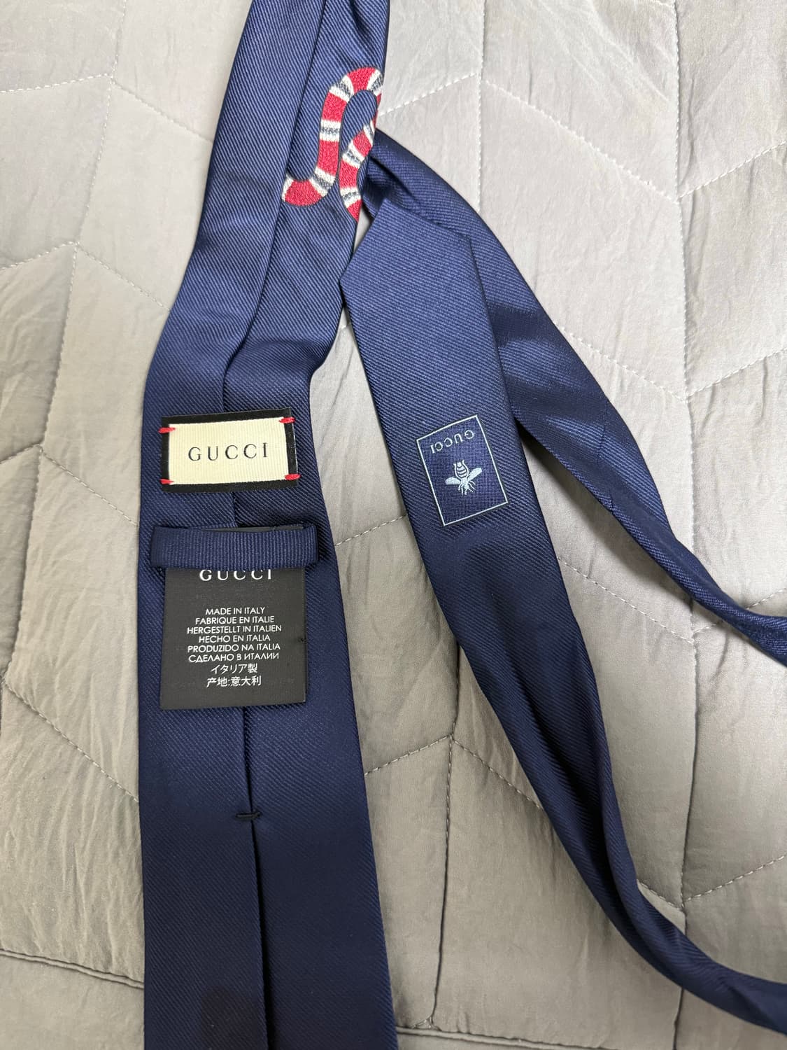 구찌 스네이크 넥타이 상품이미지1