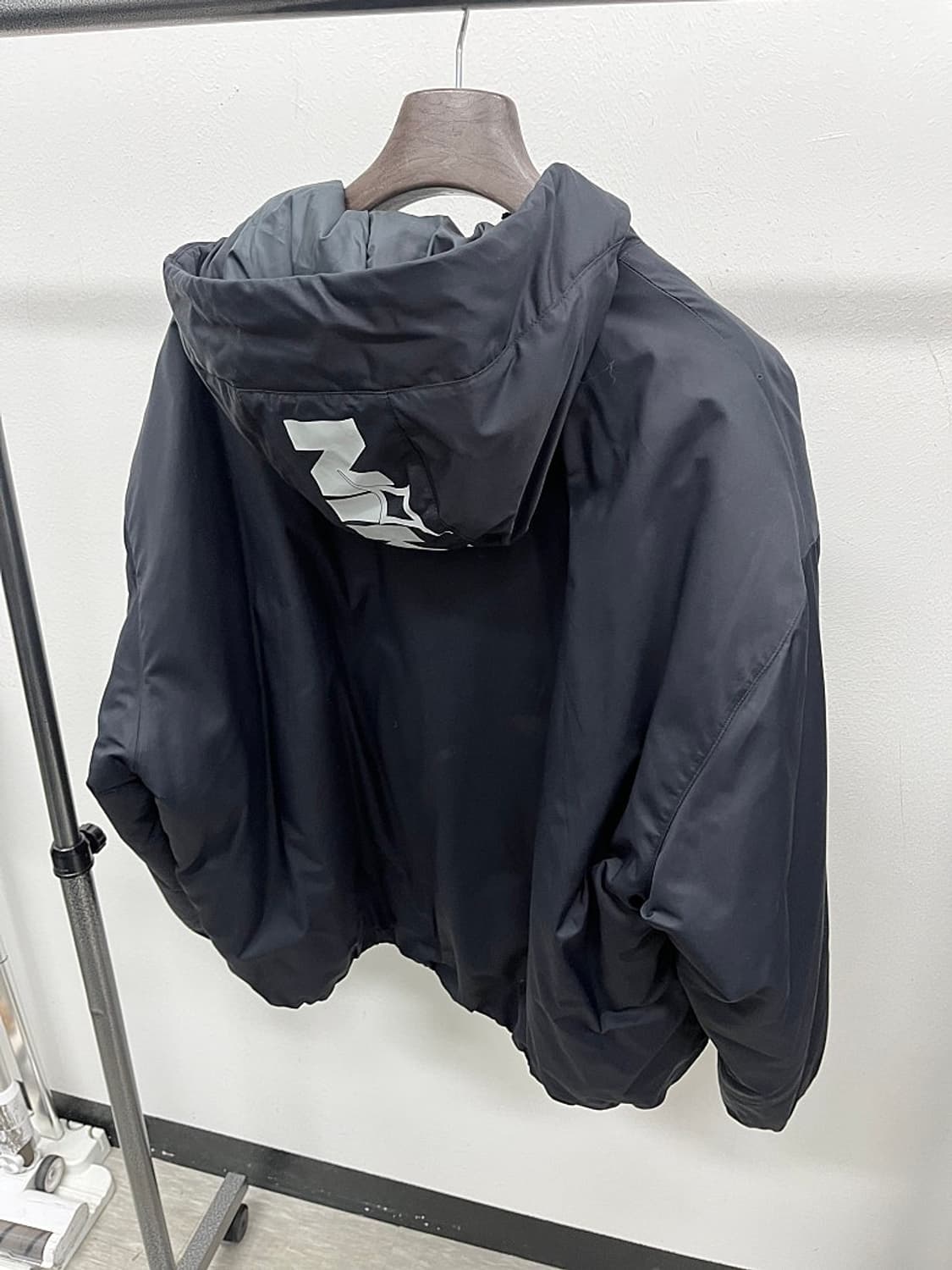 110) 나이키 2024 오버 아노락 패딩자켓  상품이미지6