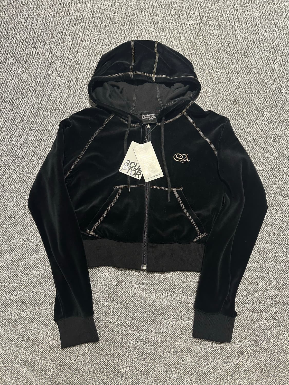 스컬프터 Velour Crop 집업 Hoodie Black 새상품 S 상품이미지1
