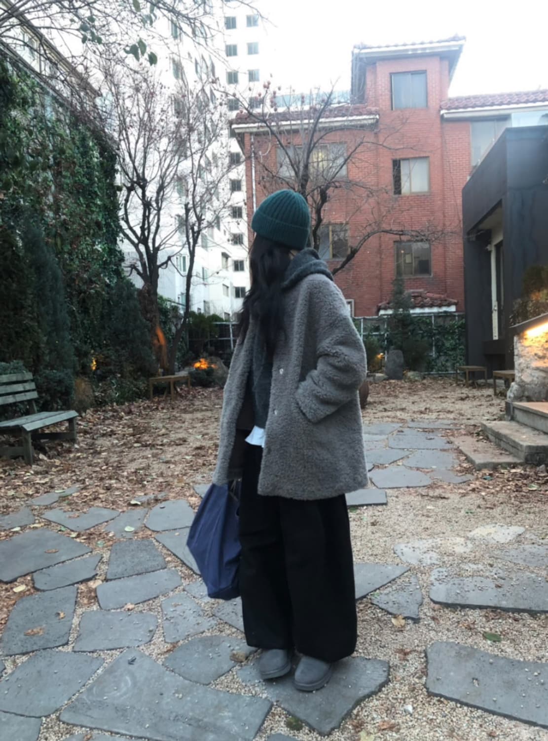 윈아웃 뽀글이 하프 무스탕 상품이미지4