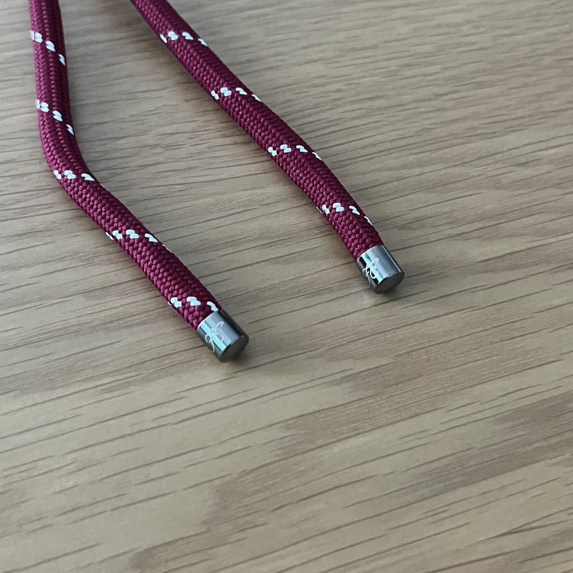 포에토 Miro string keyring (burgundy) 상품이미지2