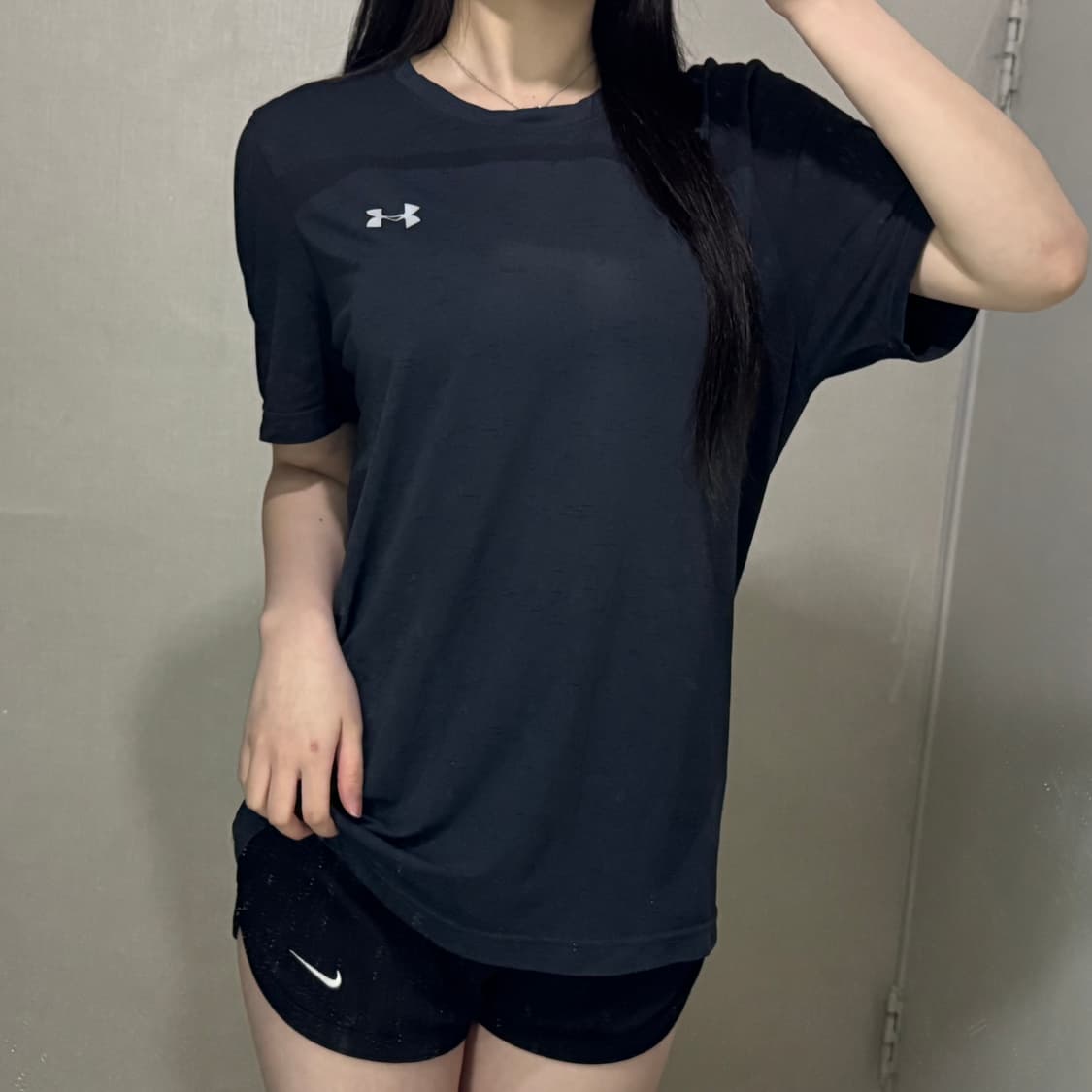 언더아머 기능성 반팔티  상품이미지3
