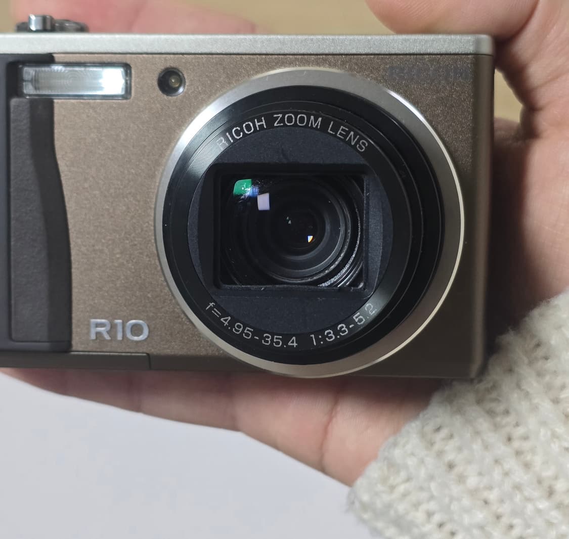 리코 R10 디카 판매합니다 상품이미지10