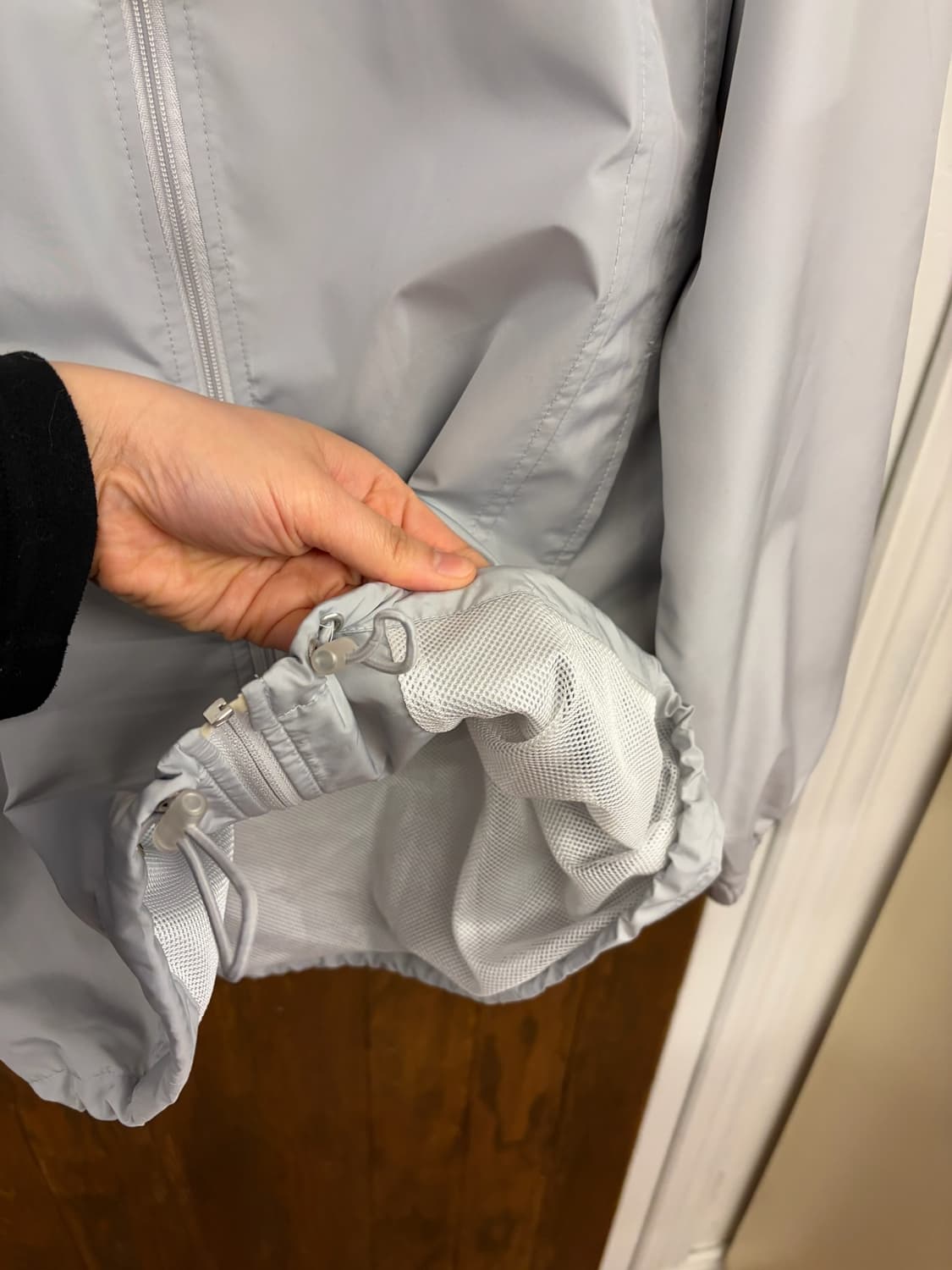 꾸레쥬 정품 소라그레이 바람막이 상품이미지6