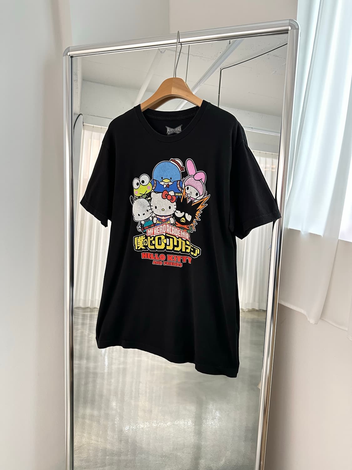 HelloKitty x MyHeroAcademia 나히아 헬로키티 반팔t 상품이미지1