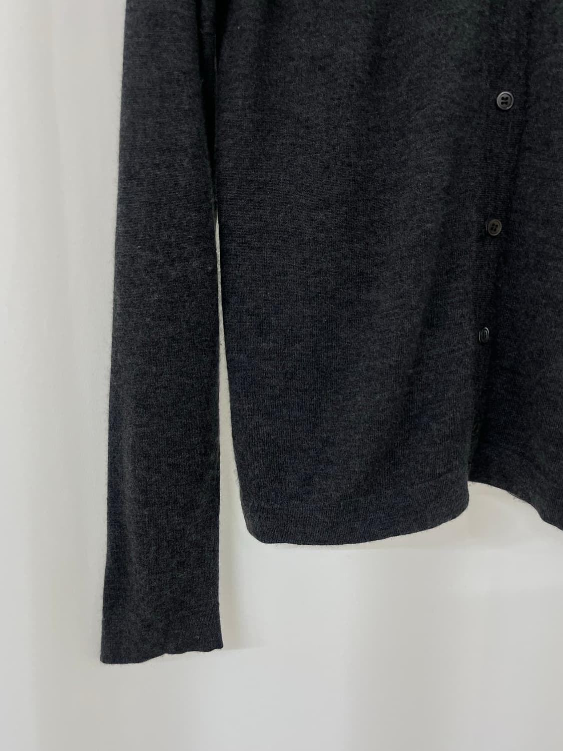 theory cashmere cardigan  상품이미지3