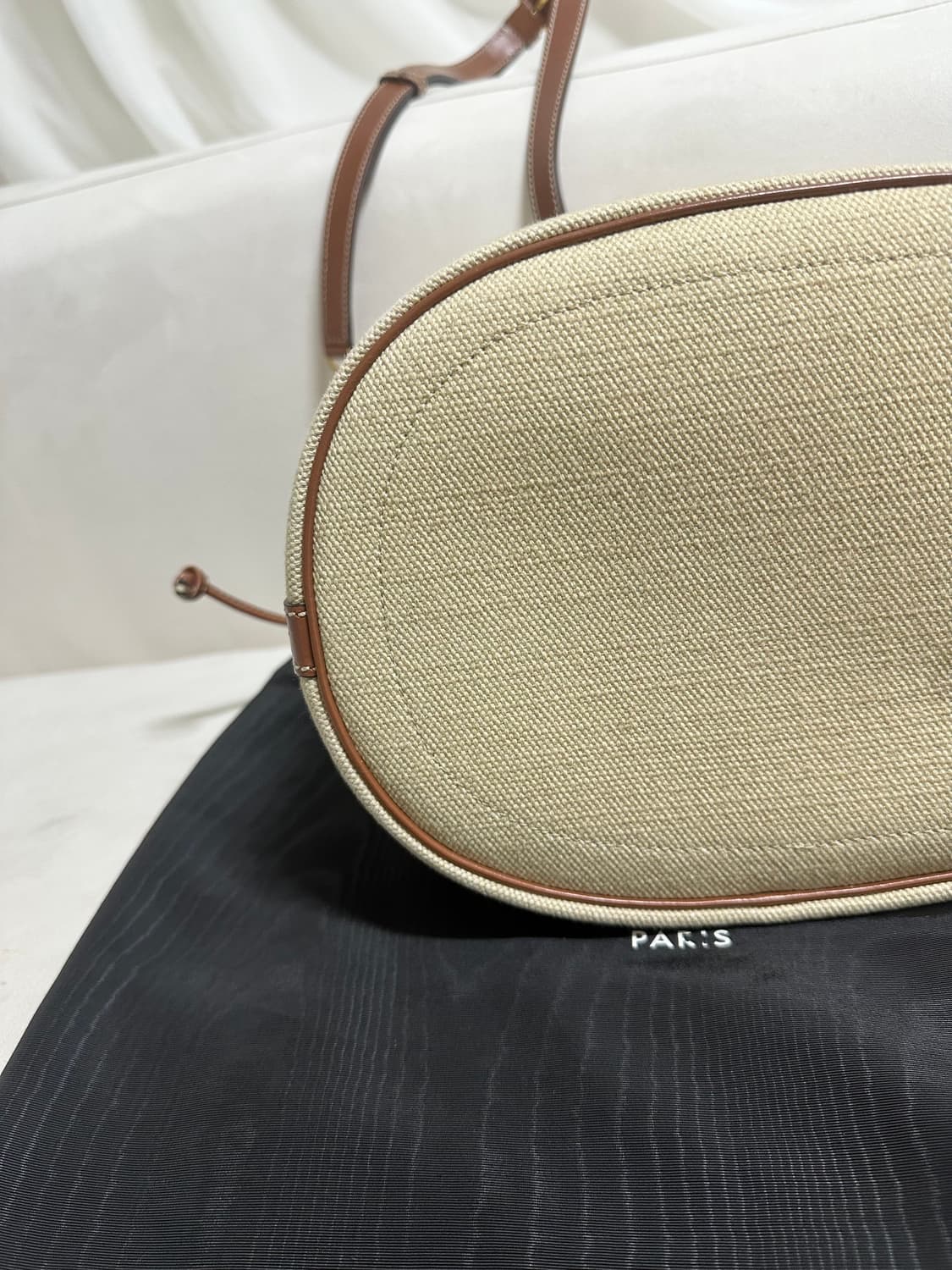 [A+ 정품] 셀린느 슈 마린 버킷백 상품이미지4