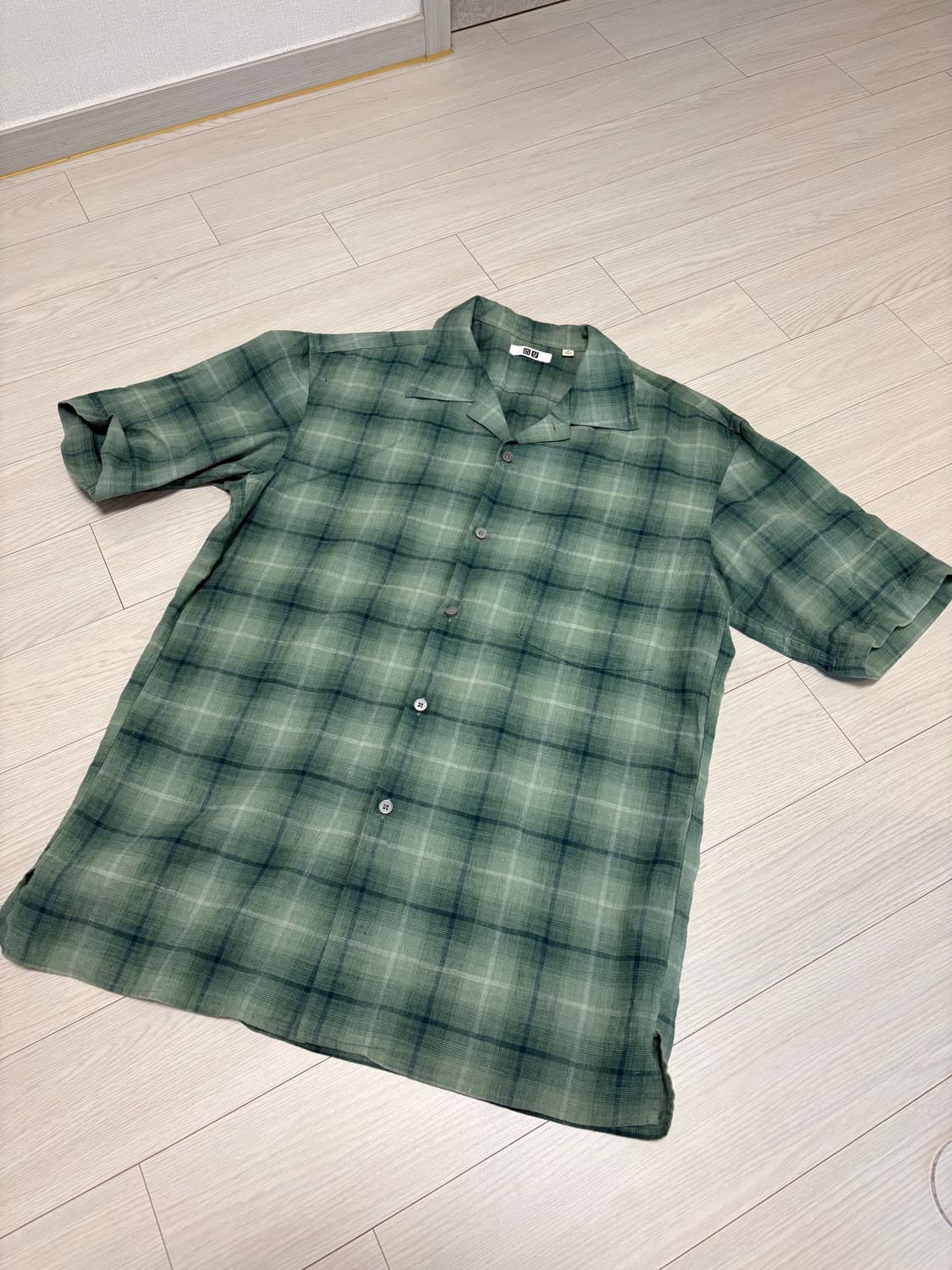 유니클로U 그린 체크 오픈 카라 셔츠 M(103-105) 상품이미지1