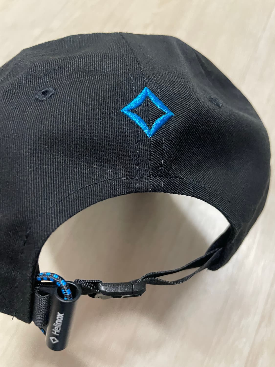헬리녹스 블랙 볼캡 상품이미지4