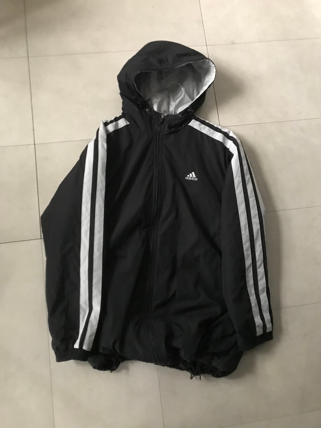 아디다스 00s 블랙 누빔패딩 상품이미지7