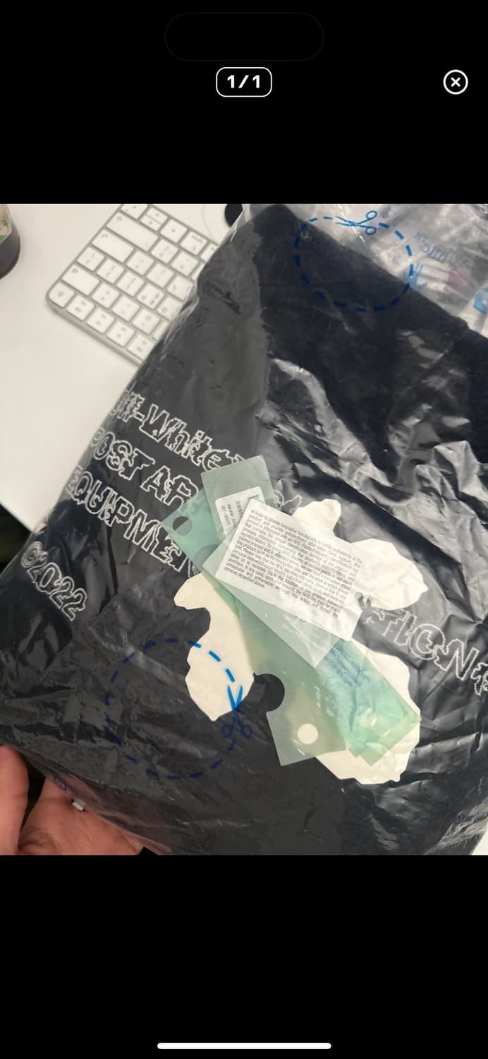 포스트아카이브팩션 오프화이트 후드티 상품이미지1