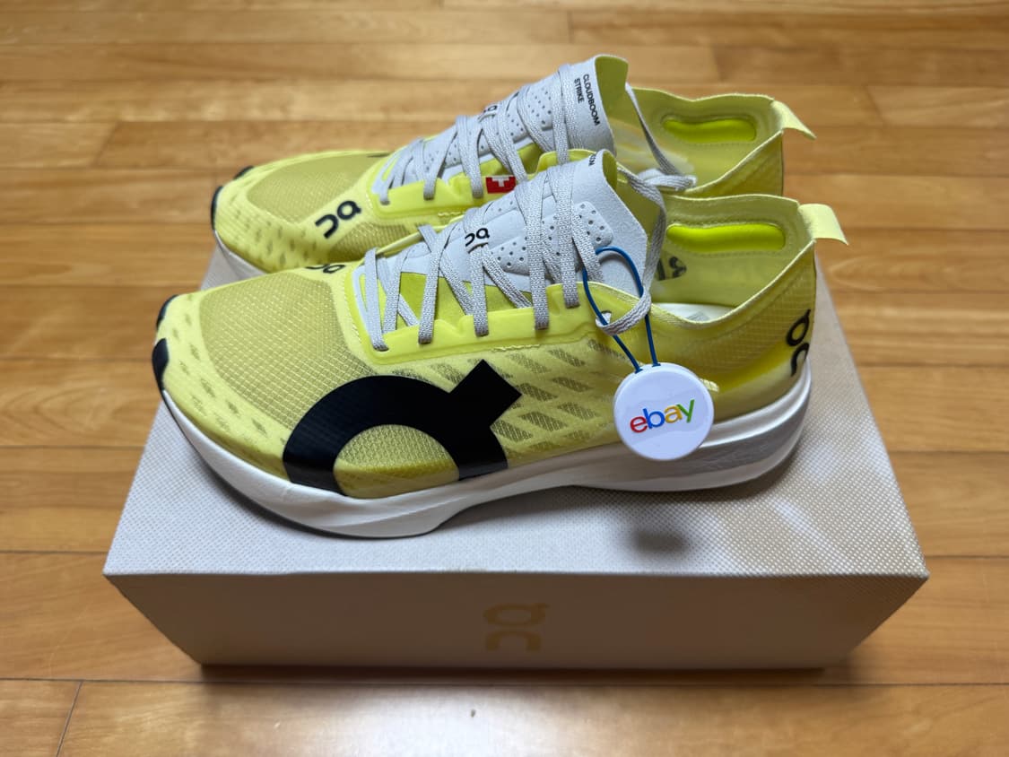 [265, 새상품] 온 러닝 클라우드붐 스트라이크 라임라이트 울프 상품이미지3