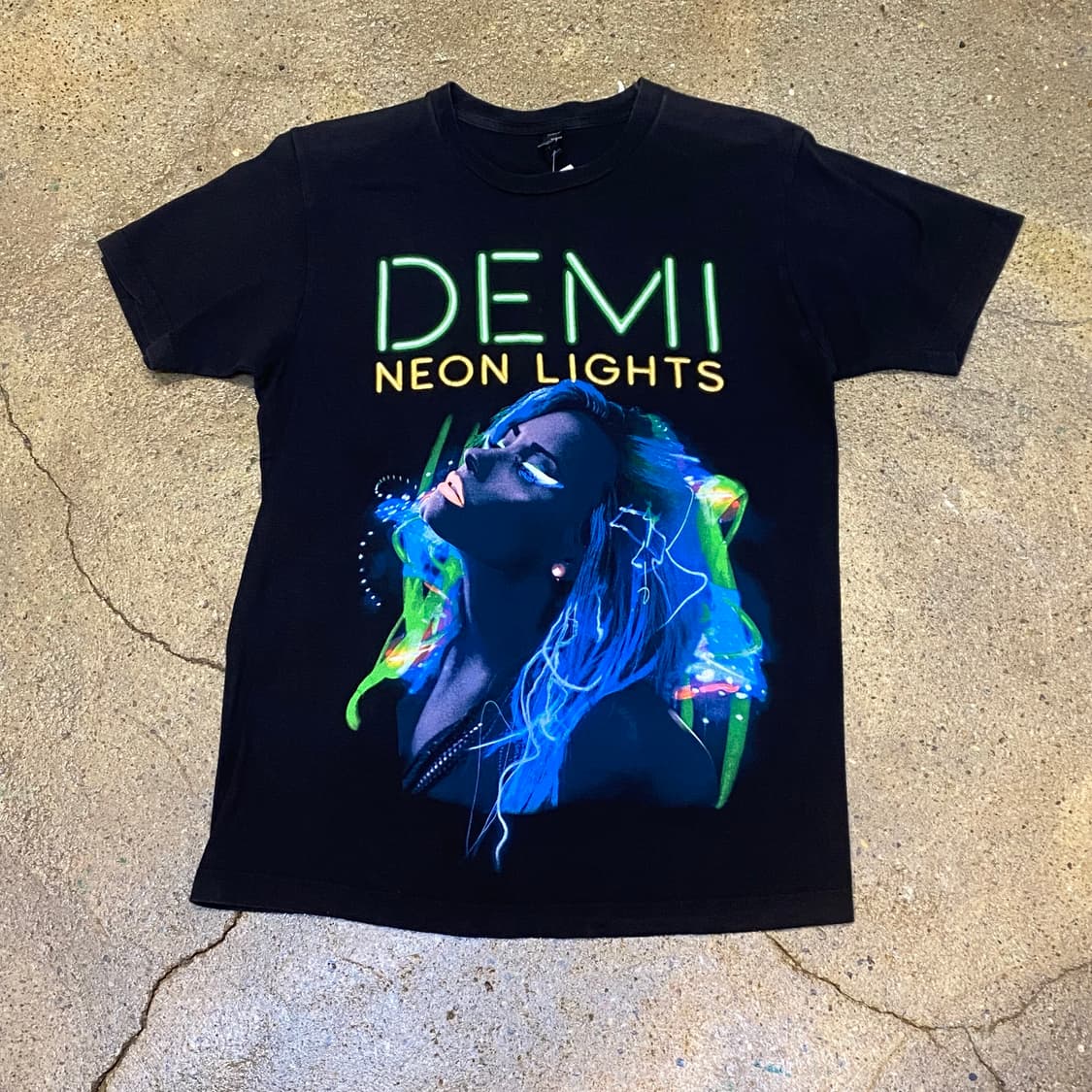 미국 빈티지 데미 로바토 네온라이츠 투어 반팔티 락티셔츠 상품이미지1