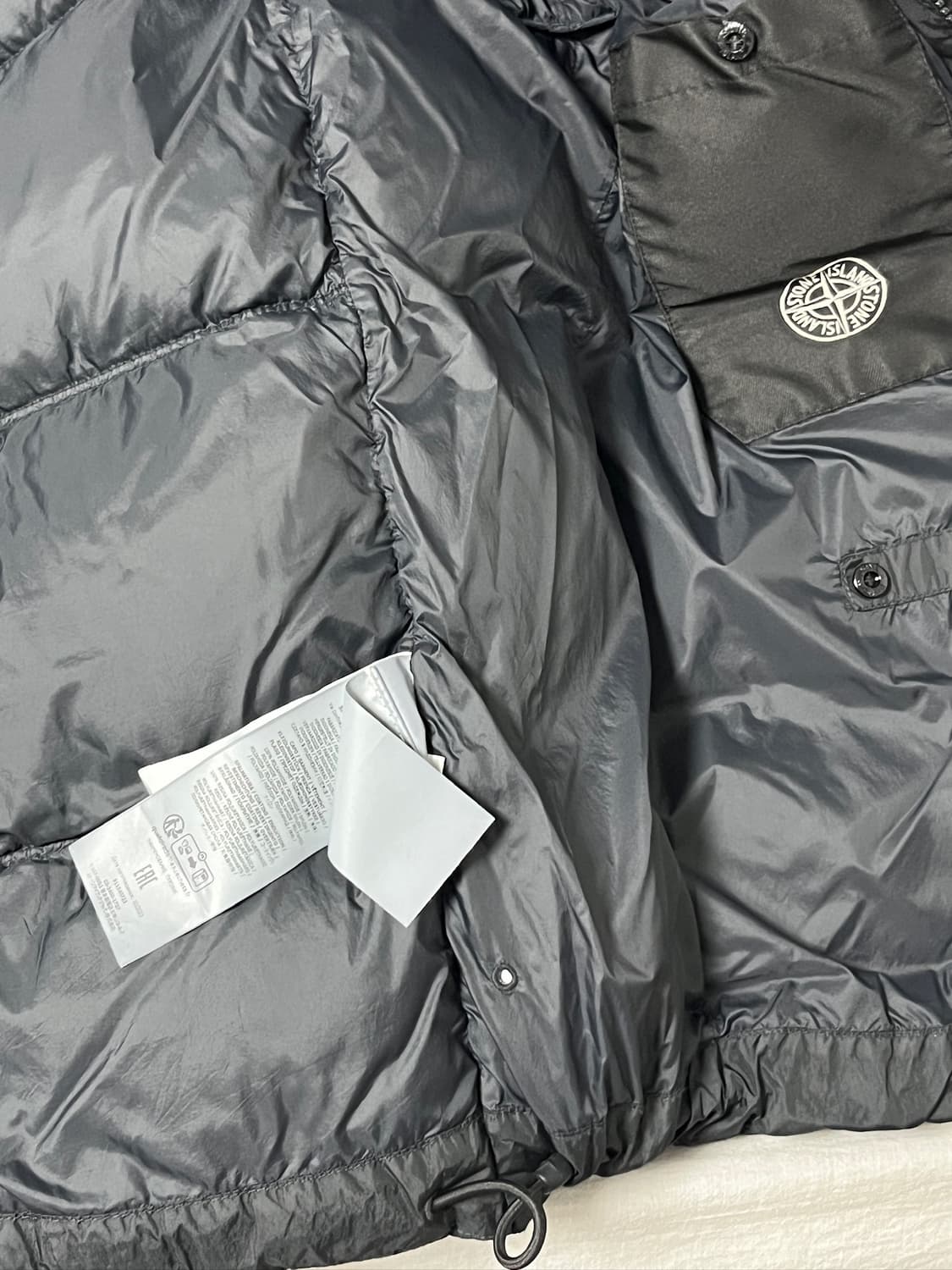 [XL] 스톤아일랜드 크링클랩스 패딩 24FW 상품이미지7