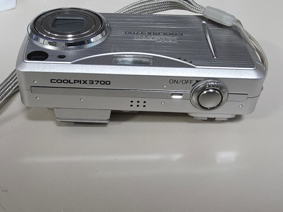 니콘 쿨픽스 3700 빈티지 디지털카메라 상품이미지2