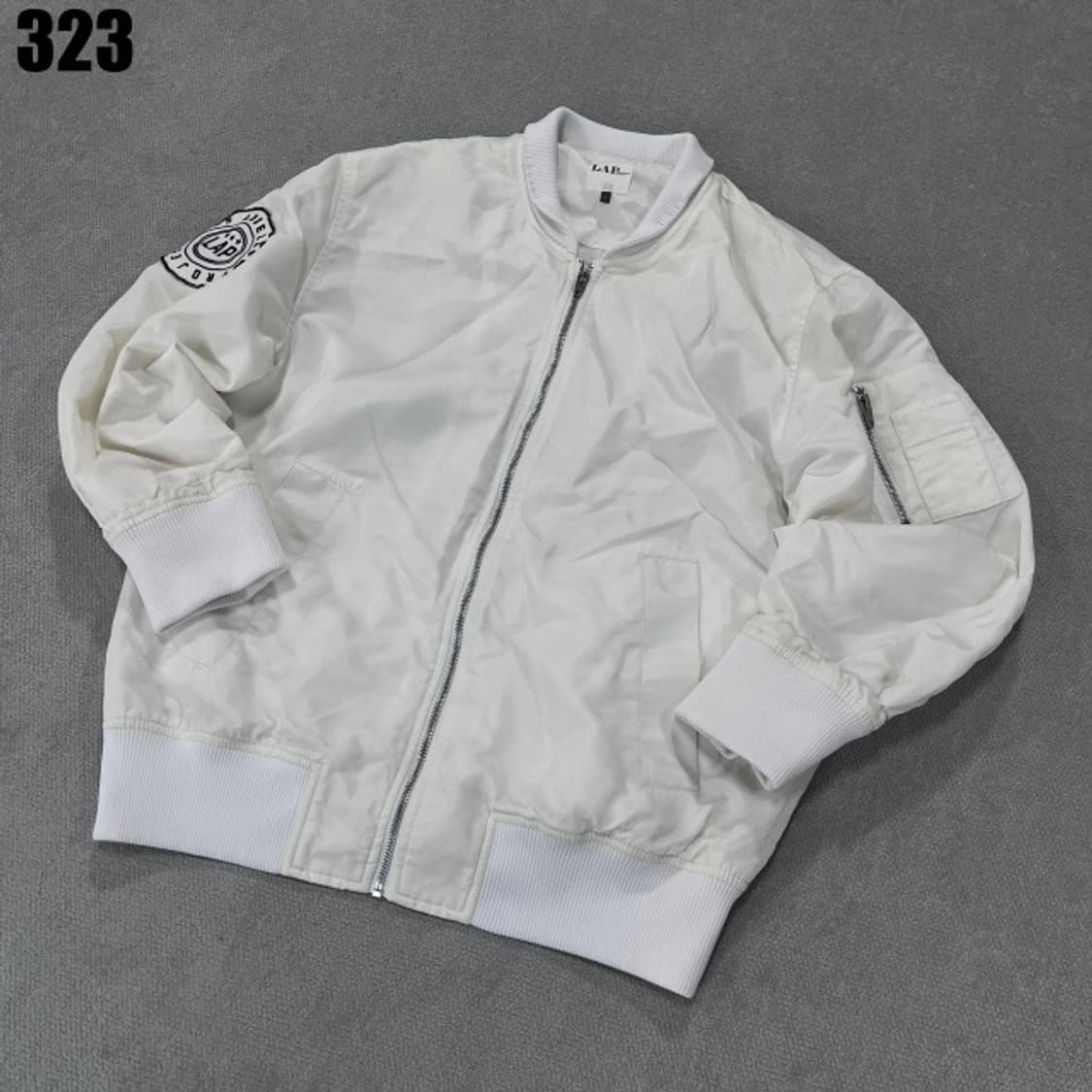 Lap 화이트 봄버 자켓  상품이미지1