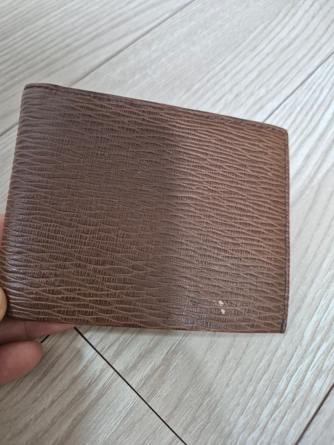 (정품) 페라가모 반지갑 리얼가죽 남성 이태리 상품이미지2