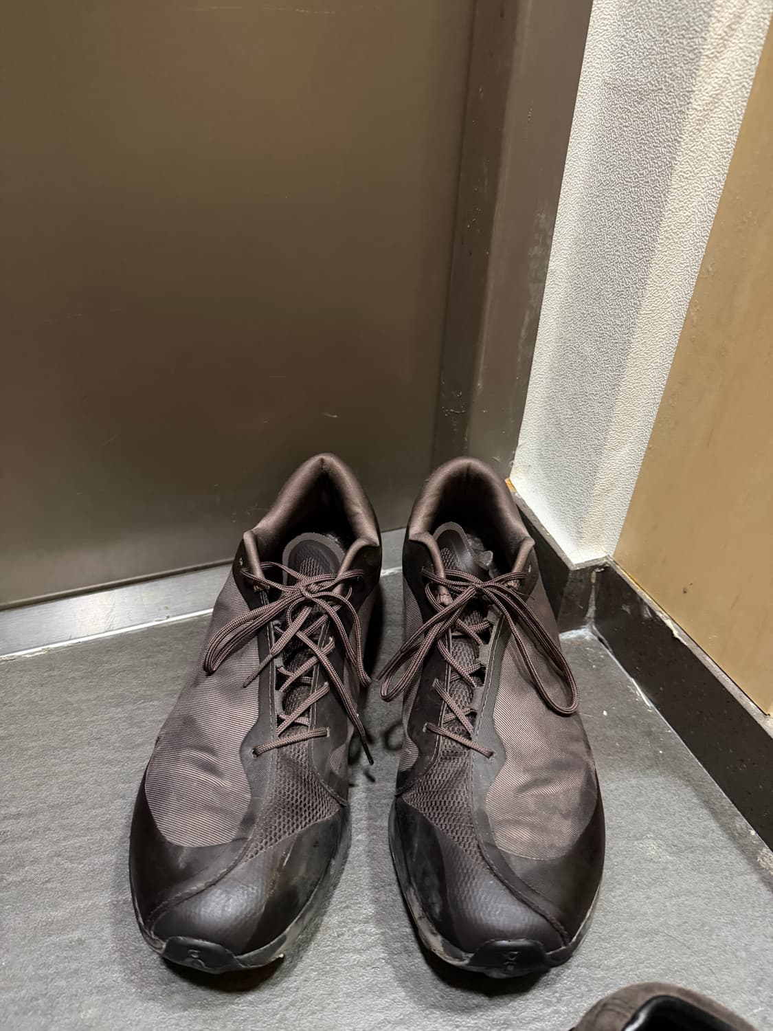 온러닝 포스트 아카이브 팩션 콜라보 295 상품이미지1