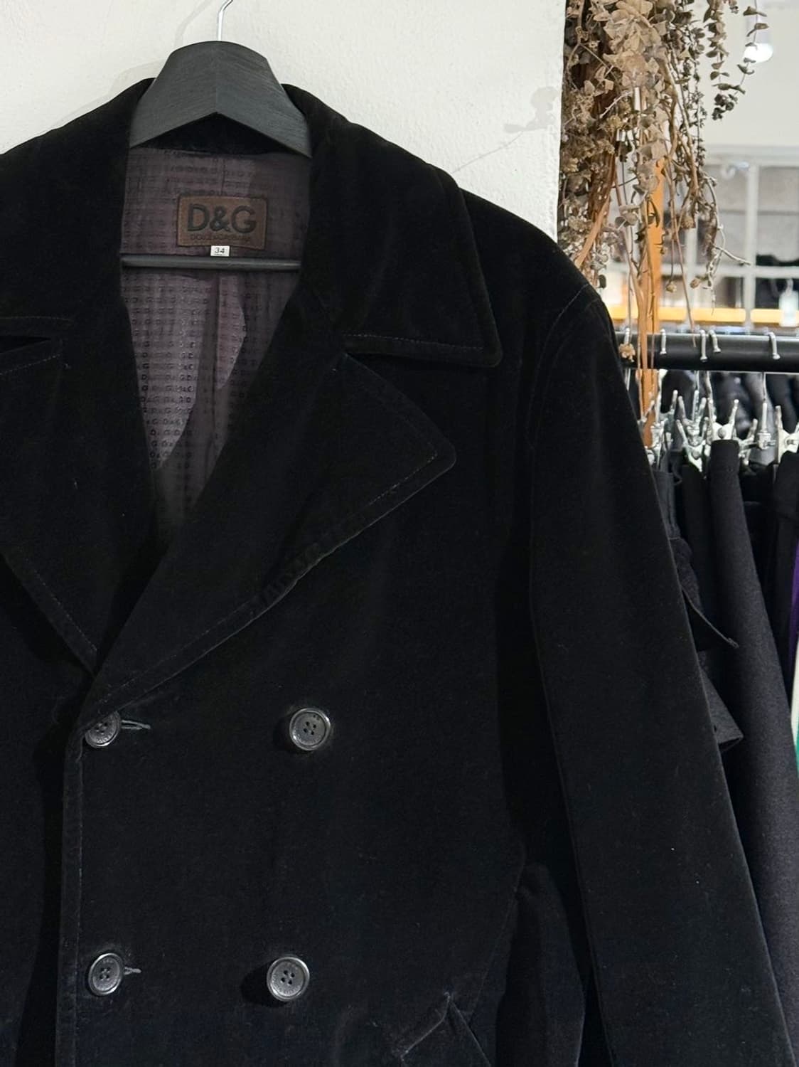 돌체앤가바나 블랙 벨벳 더블 브레스티드 코트 상품이미지3