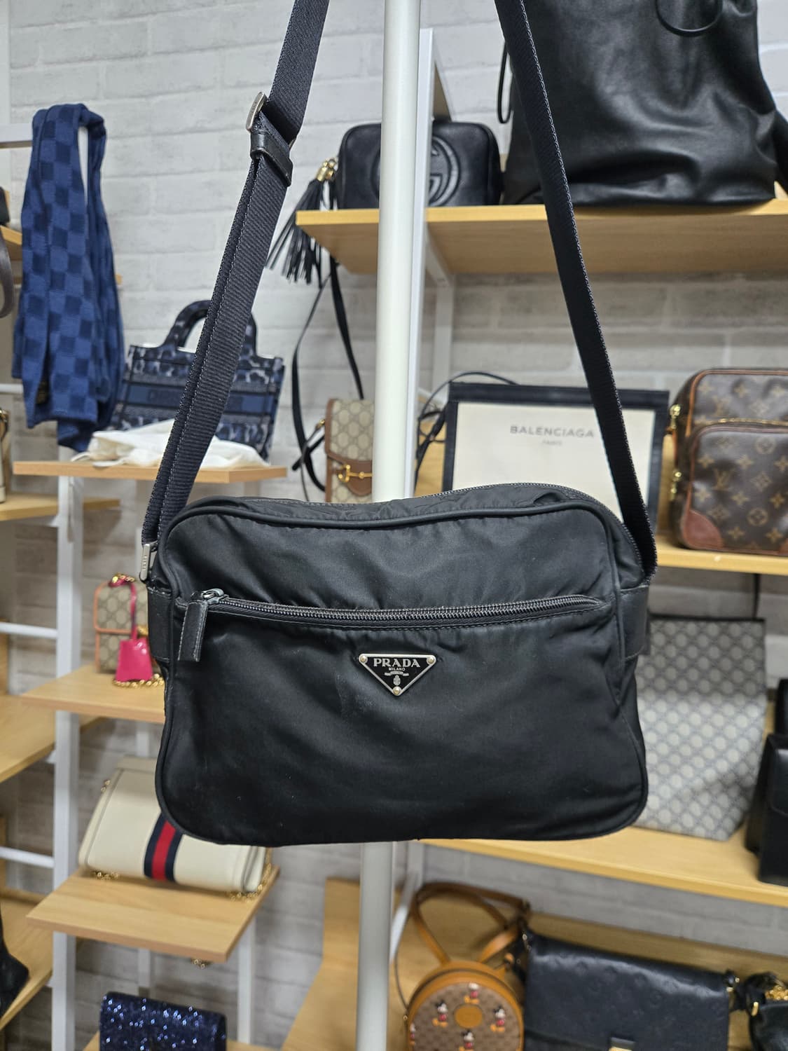 [특가][정품]프라다 사피아노 크로스백 상품이미지1