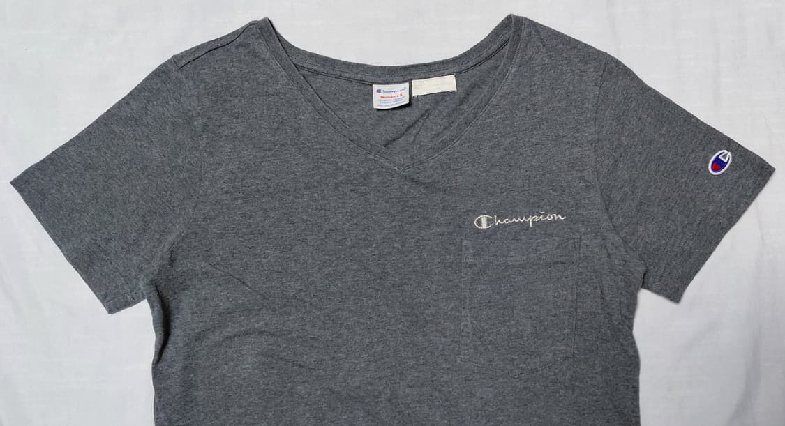 [S] 챔피언 x earth music&ecology 콜라보 포켓 브이넥 상품이미지2