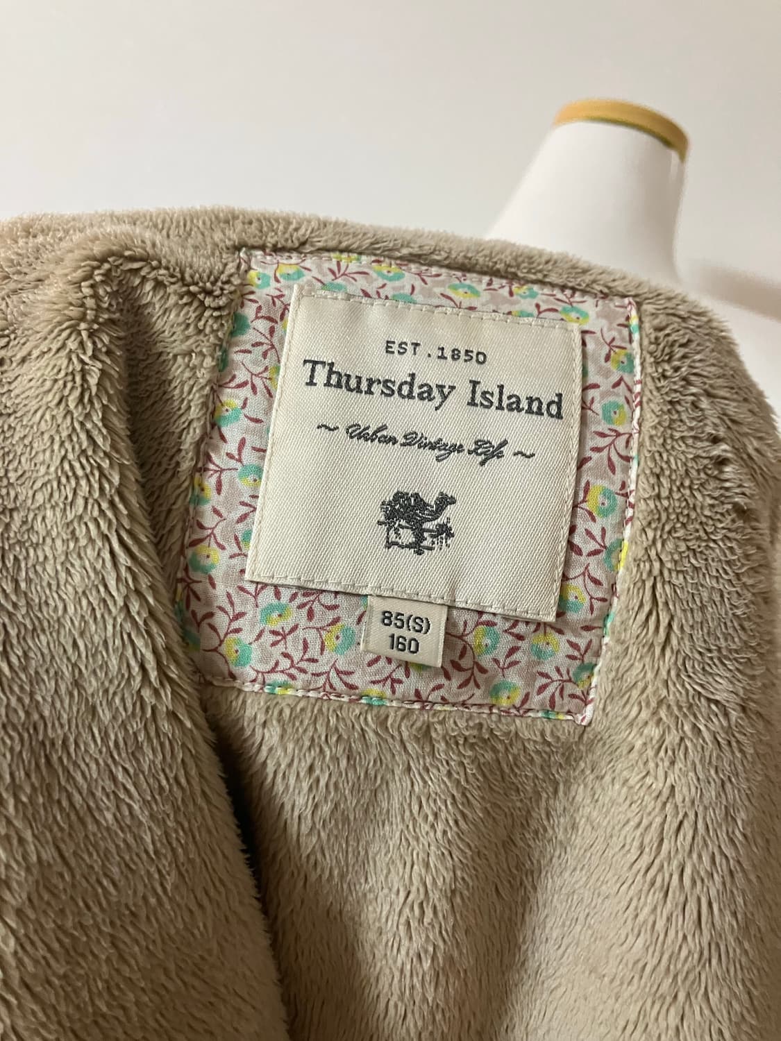 써스데이 아일랜드 Thursday island 퍼 후드 야상점퍼 상품이미지7