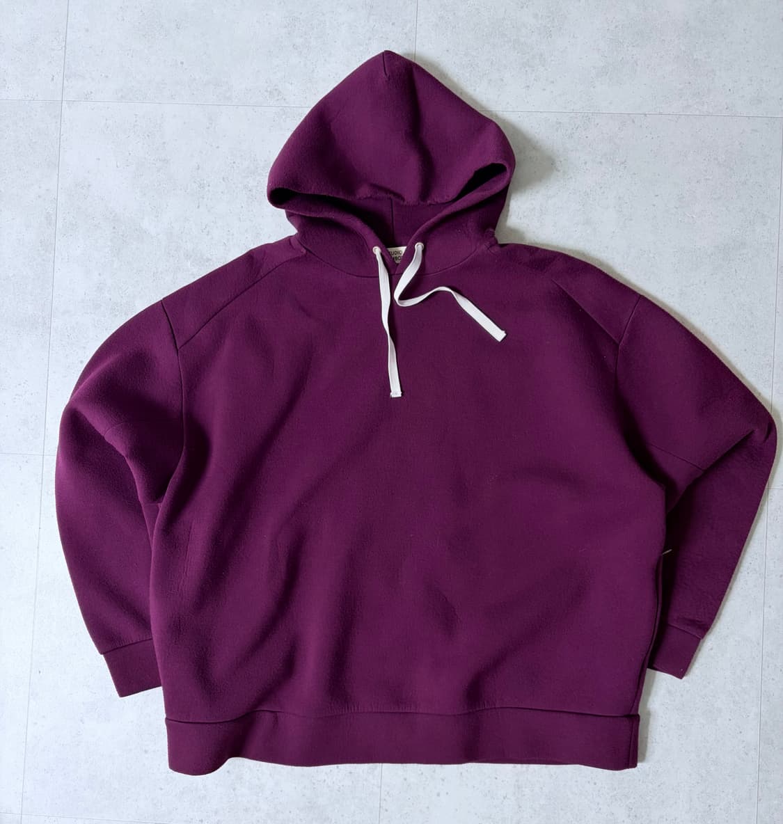 스튜디오 톰보이 공용 레이언 후드 스웻셔츠 상품이미지1