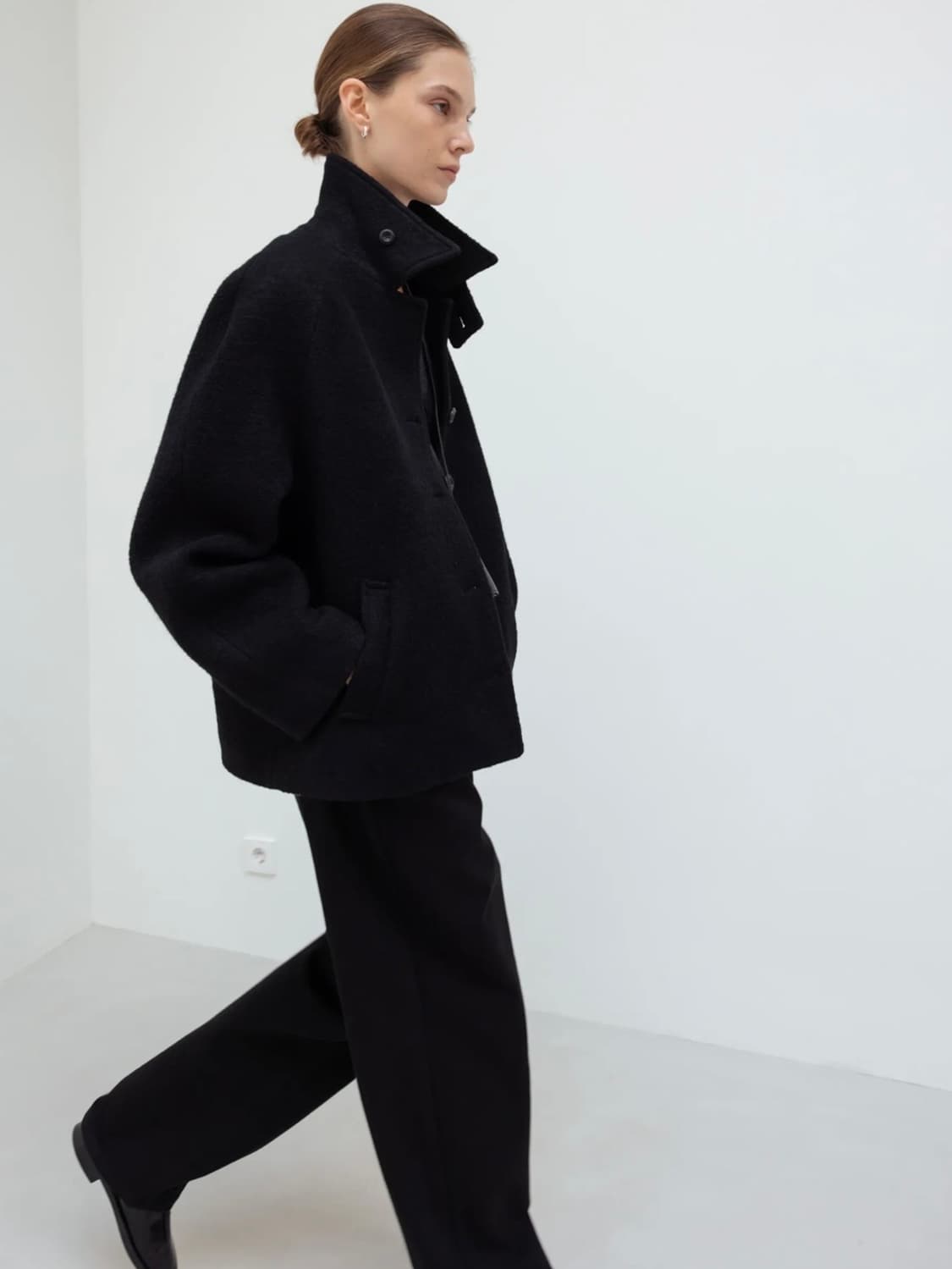 네세서리 Wool High-Neck Short Coat 상품이미지1