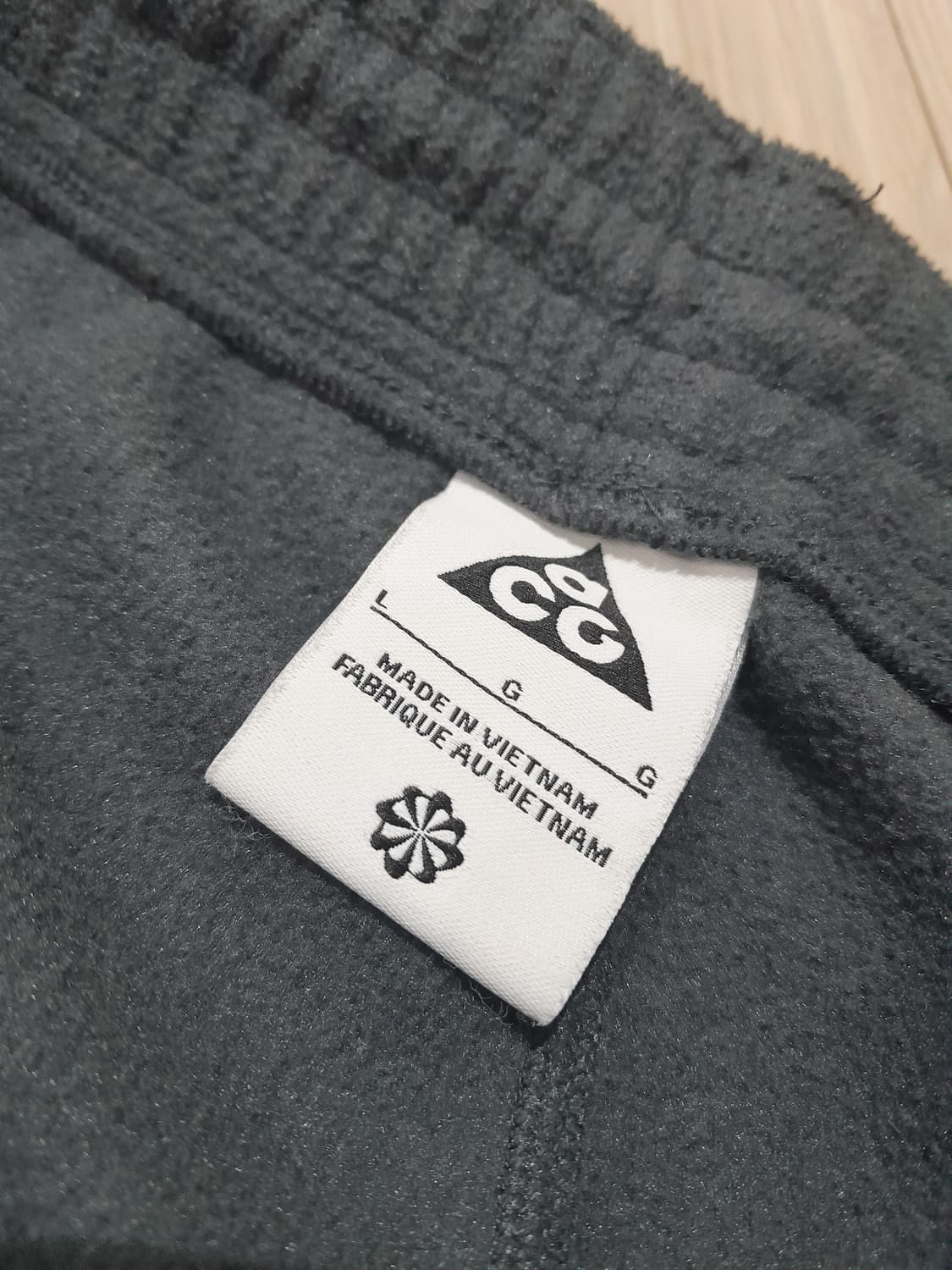 나이키 ACG 폴라텍 울프 트리 팬츠 앤트러사이트 블랙 상품이미지2