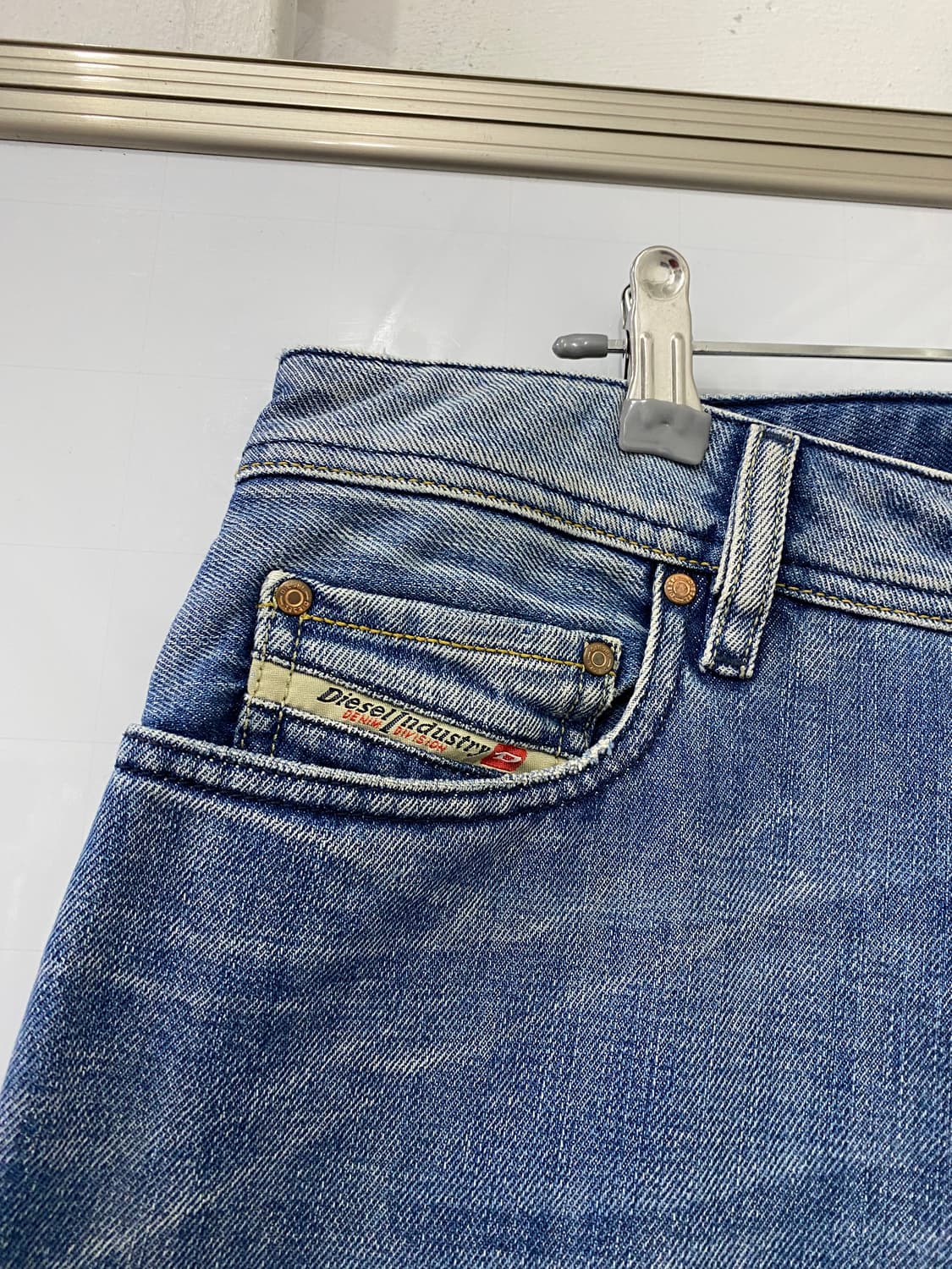 디젤 빅로고 데님팬츠(31) 상품이미지3