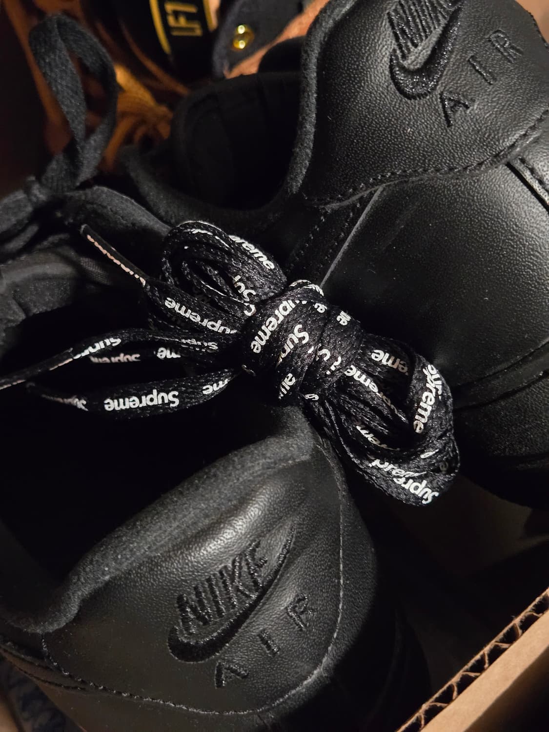 나이키 슈프림 올검포스 로우 275 상품이미지6