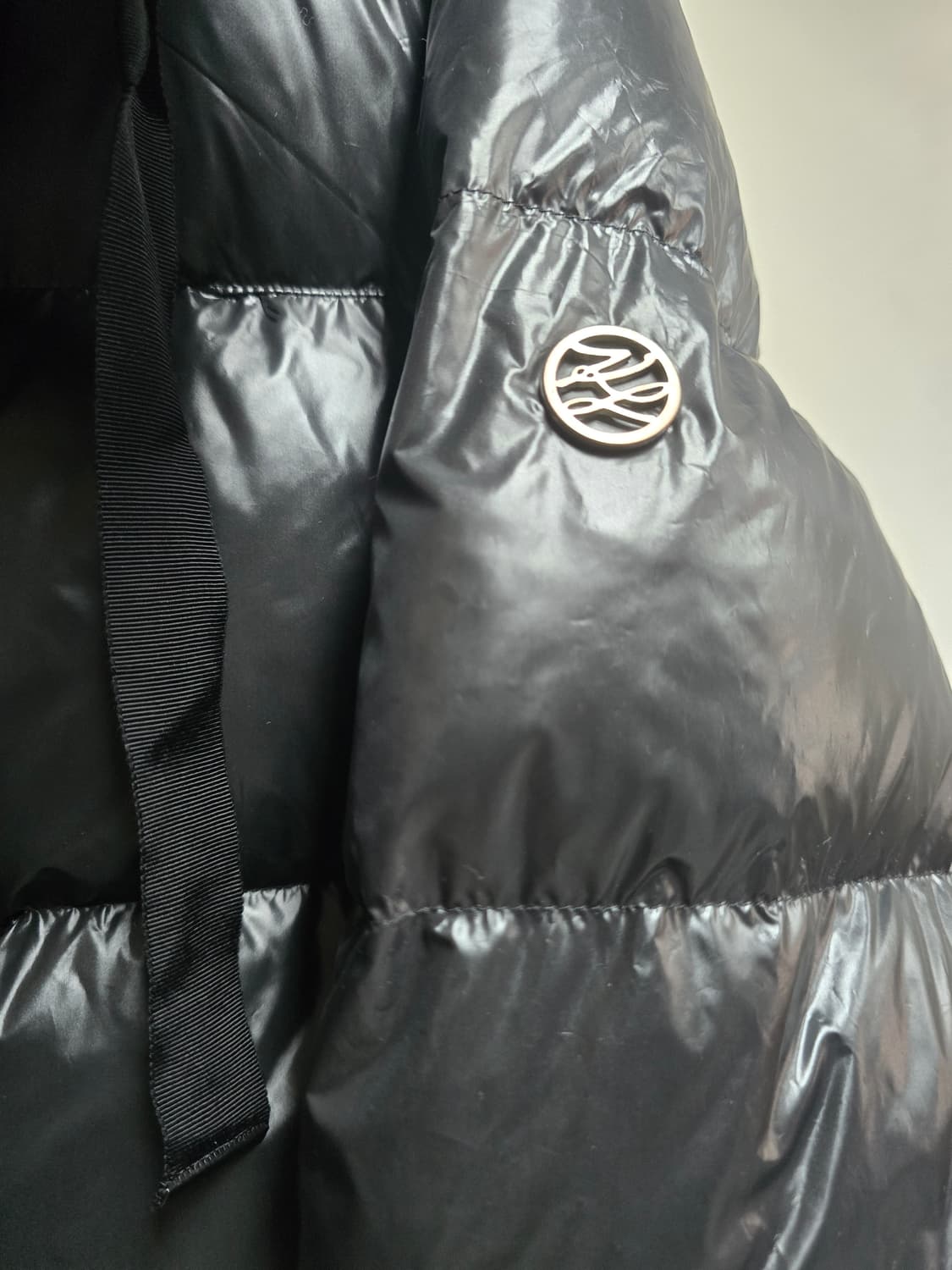 칼라거펠트 프리미엄 구스다운 숏 패딩 88 상품이미지3