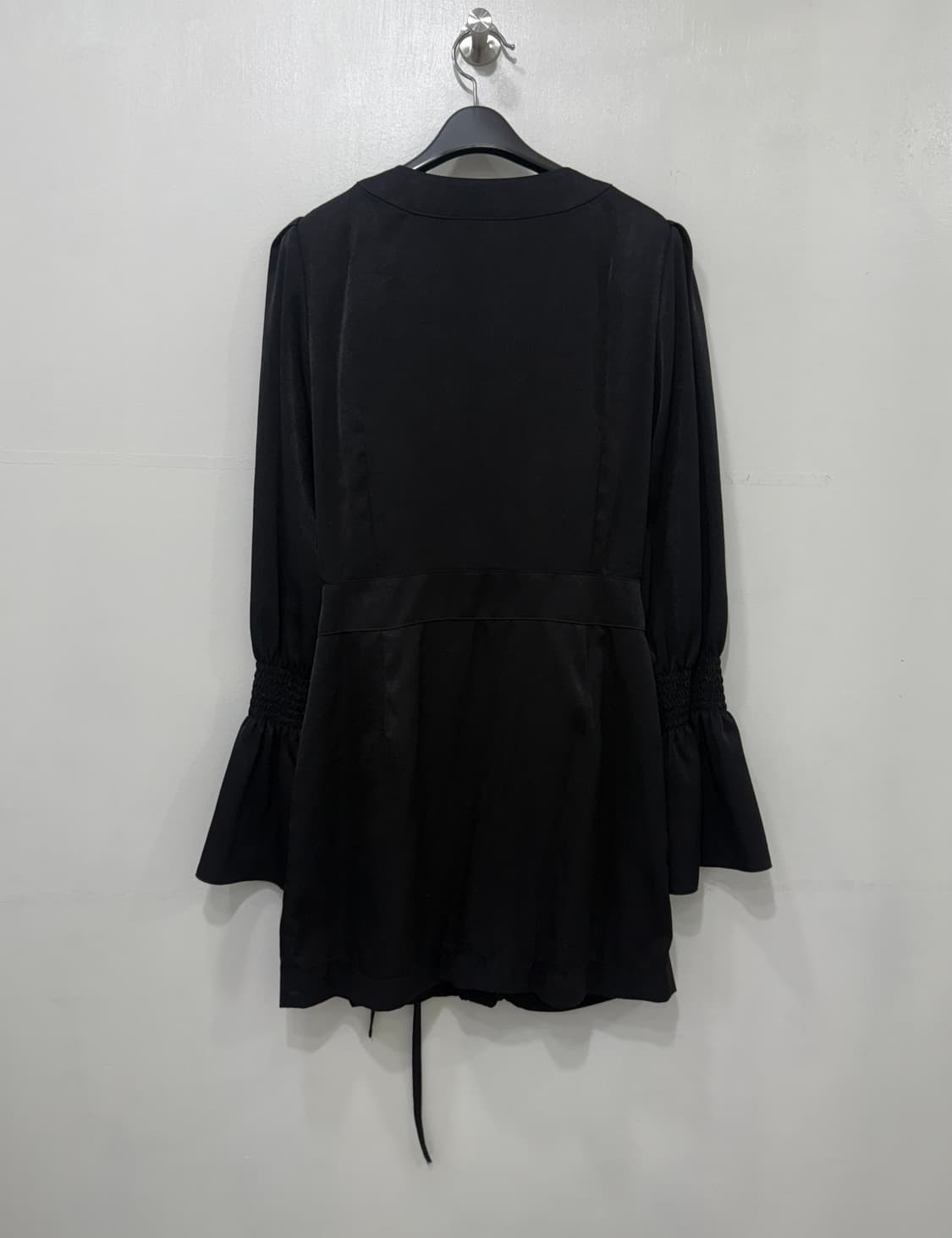 쥴리앤칼라 셔링 블랙 원피스 S 상품이미지6