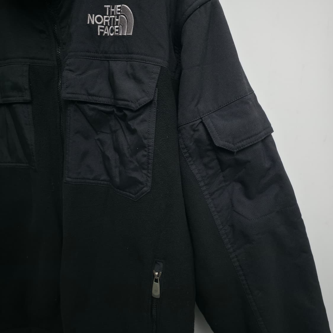 [L] 노스페이스 블랙 포켓 플리스 자켓 상품이미지4