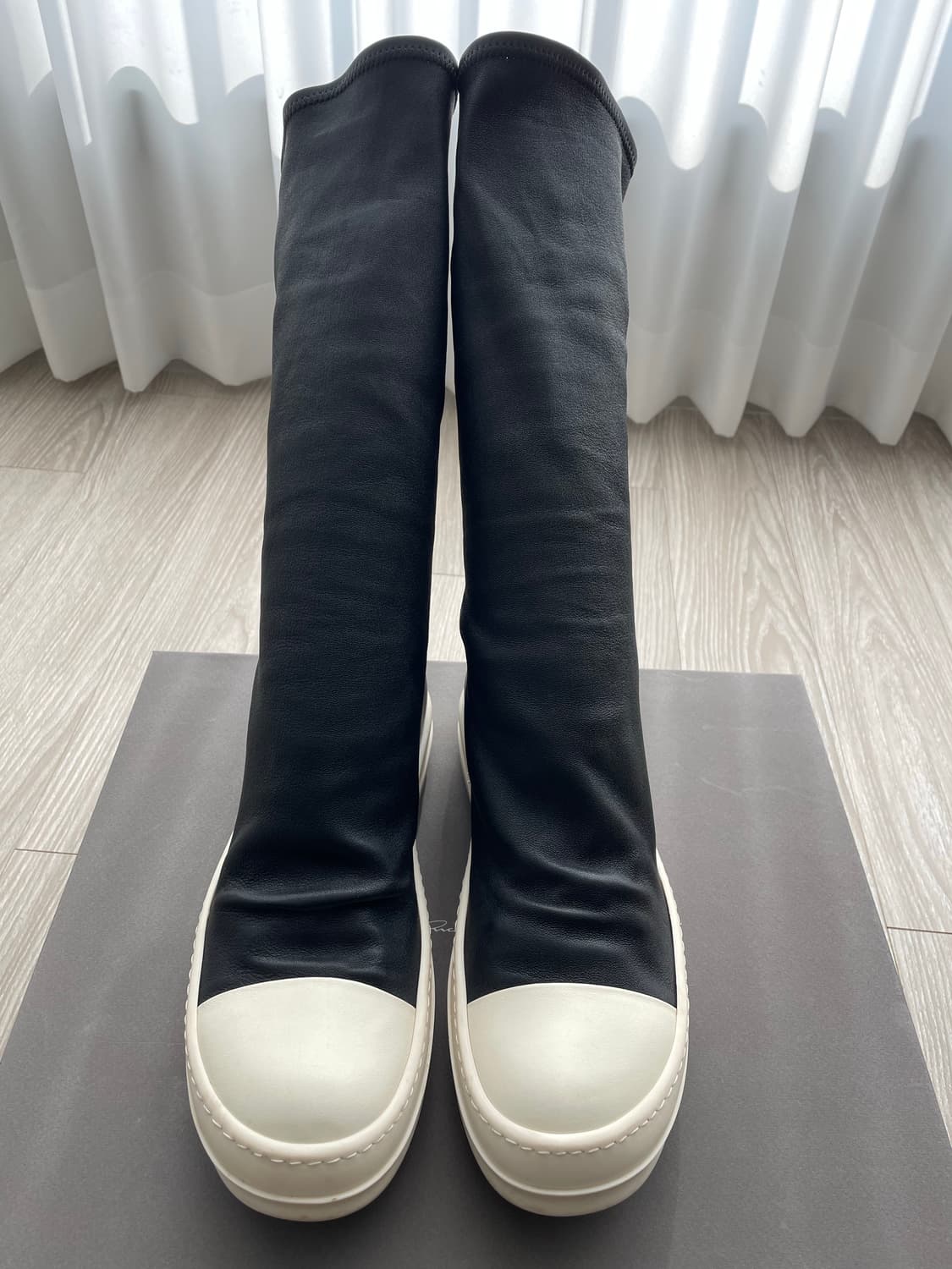 릭오웬스 레더 삭스부츠 여성사이즈 39 상품이미지1