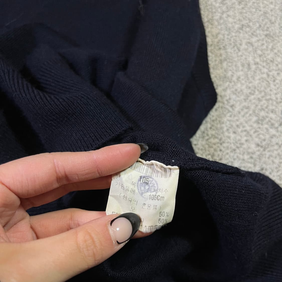 Y.S.L 입생로랑 베스트 니트 상품이미지4