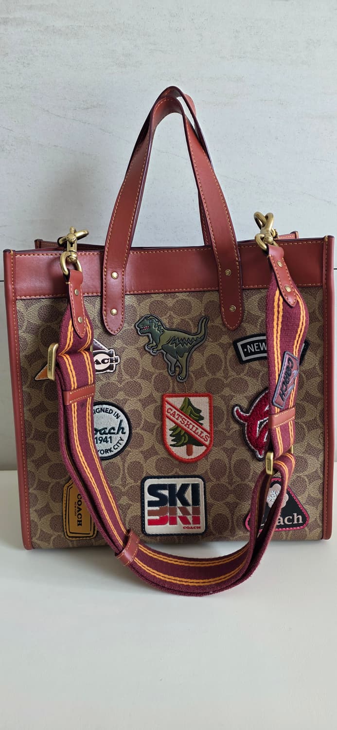 코치 시그니처 패치 토트백 상품이미지3