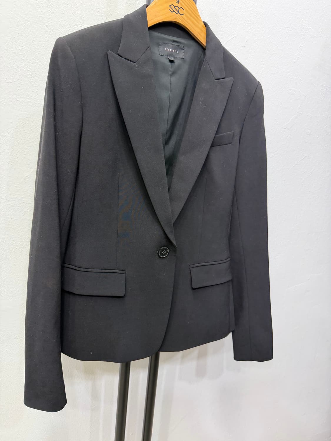 매장판정품) Theory 띠어리 여성 블랙 블레이저 자켓 4(44) 상품이미지2