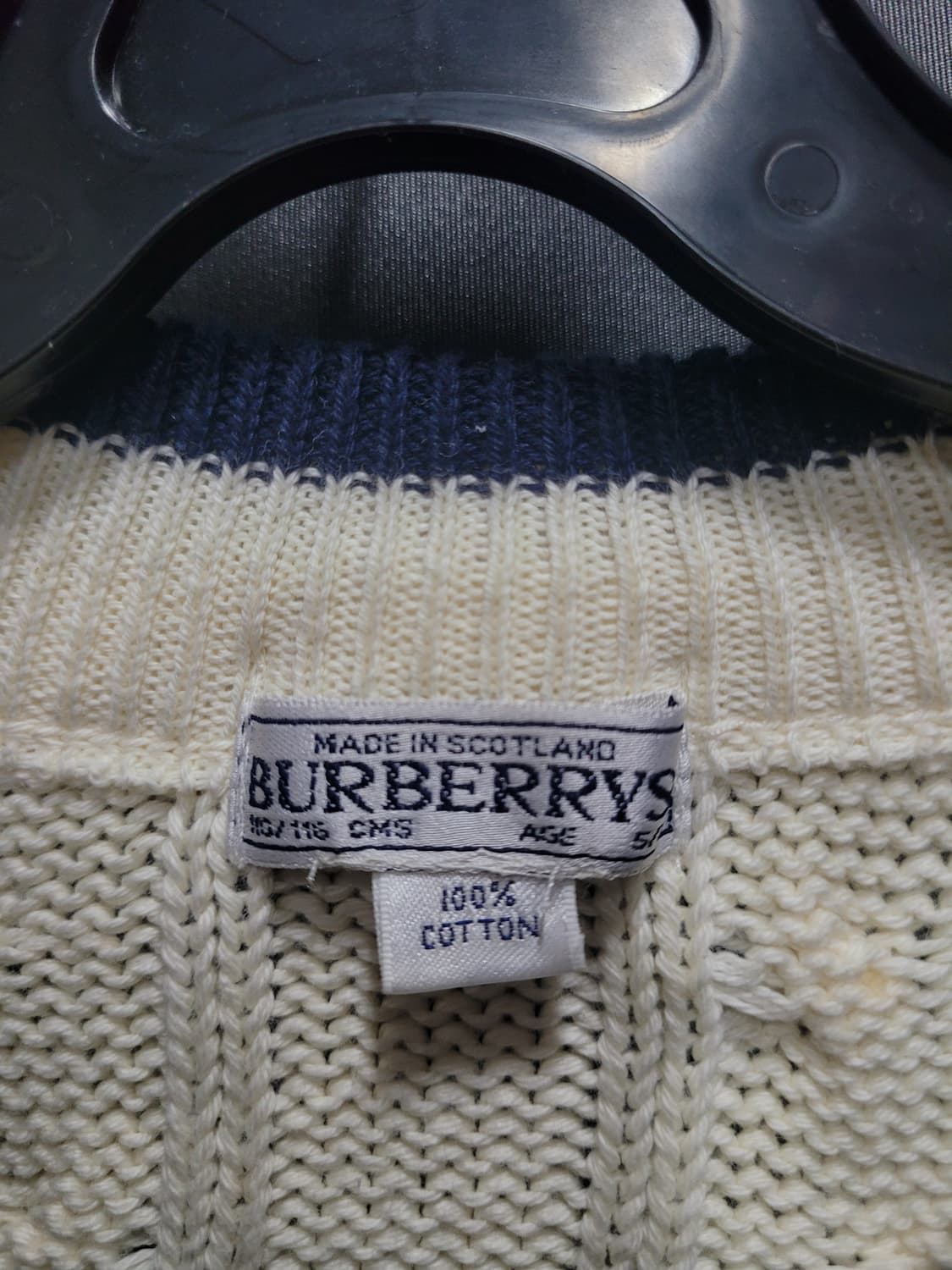 Burberry 버버리 자수로고 크롭 베스트 상품이미지5