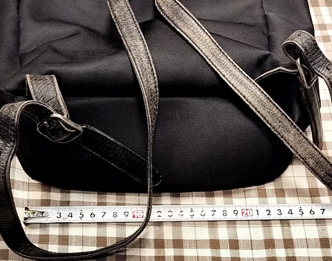 issey miyake leather backpack 상품이미지4