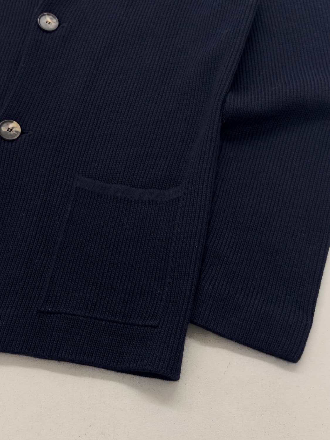 페라가모 니트 가디건 상품이미지5