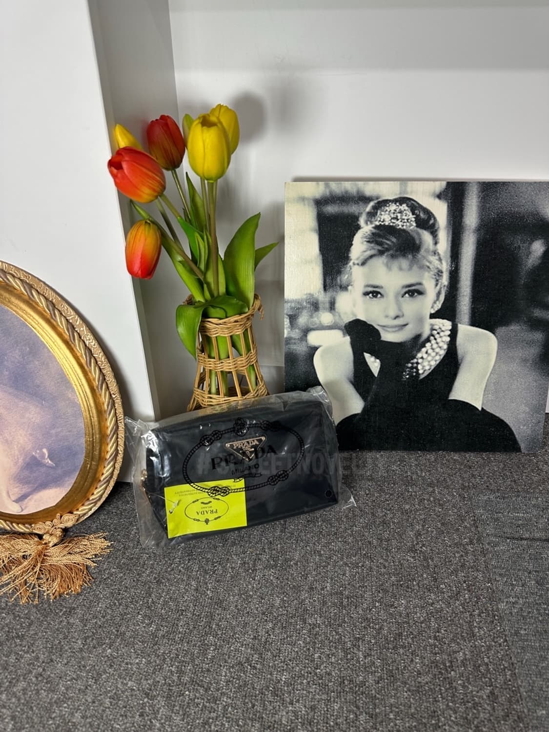 프라다 뷰티 파우치 블랙  상품이미지1