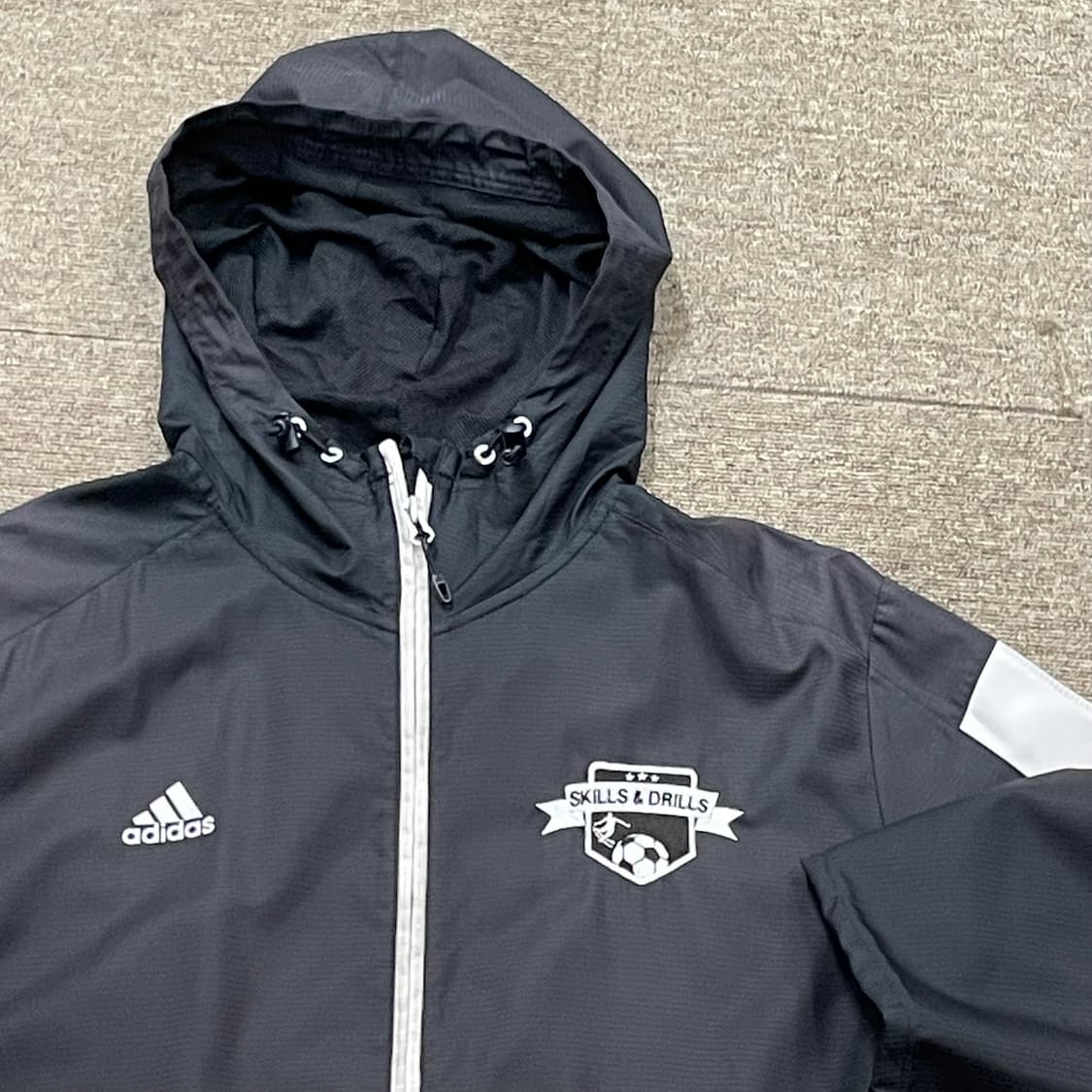 (L) adidas 아디다스 바람막이 상품이미지2