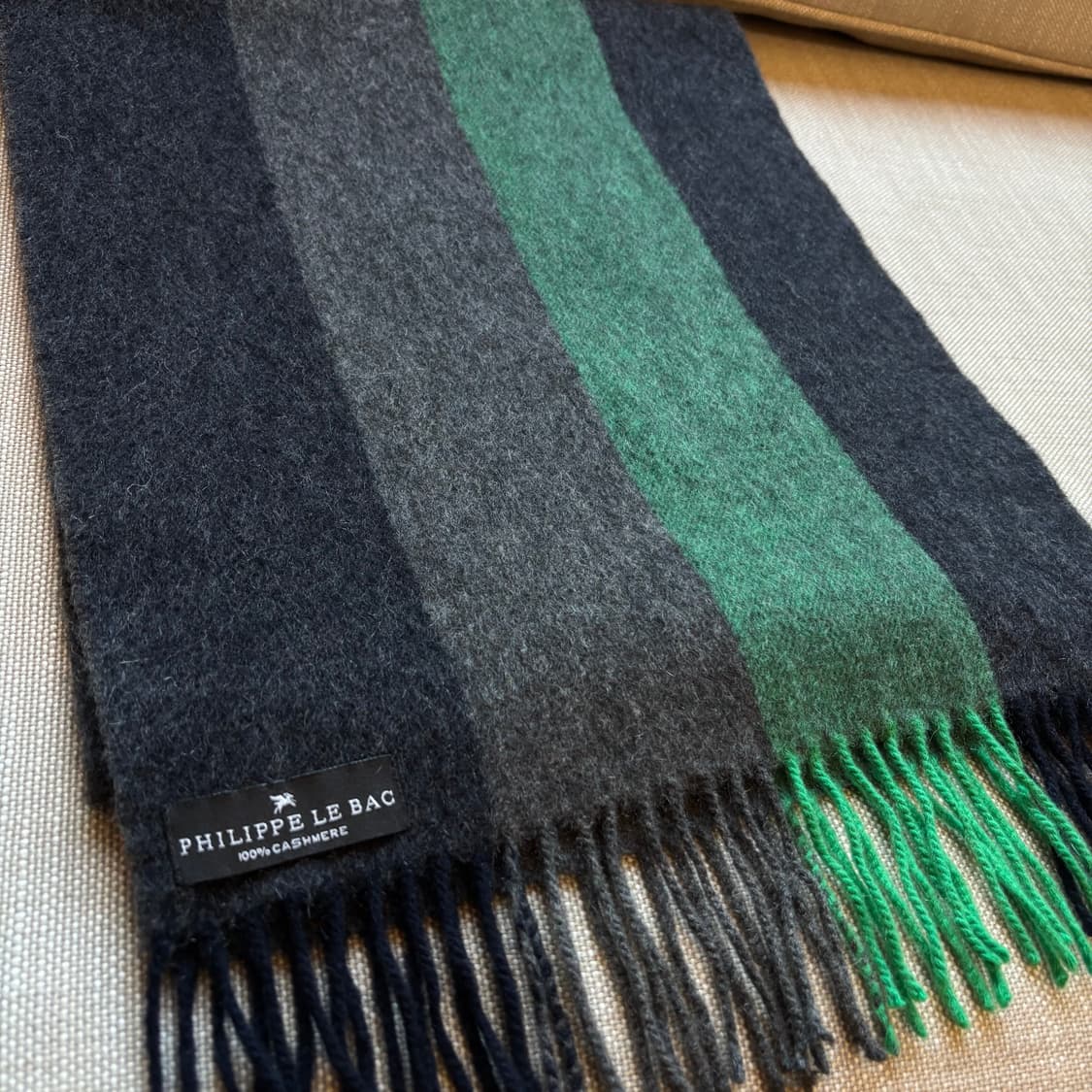 필립 르 백 캐시미어 100 % 머플러 그린 블랙 배색 상품이미지4