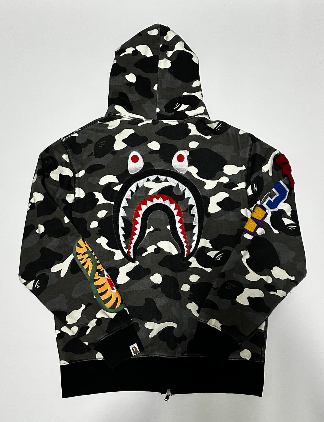 Bape 베이프 샤크 블랙 카모 후드집업 M-L 상품이미지1