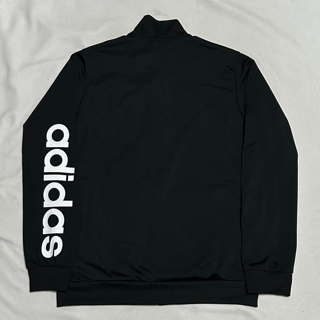 2XL 아디다스 레알마드리드 블랙 트렉탑 상품이미지3