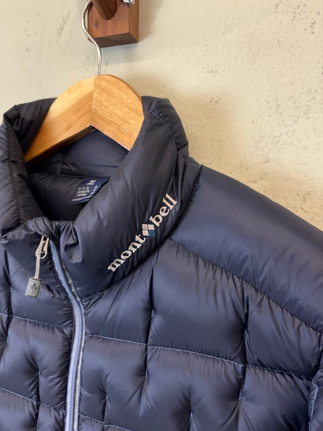 몽벨 라이트웨이트 구스다운 경량패딩 네이비 상품이미지6