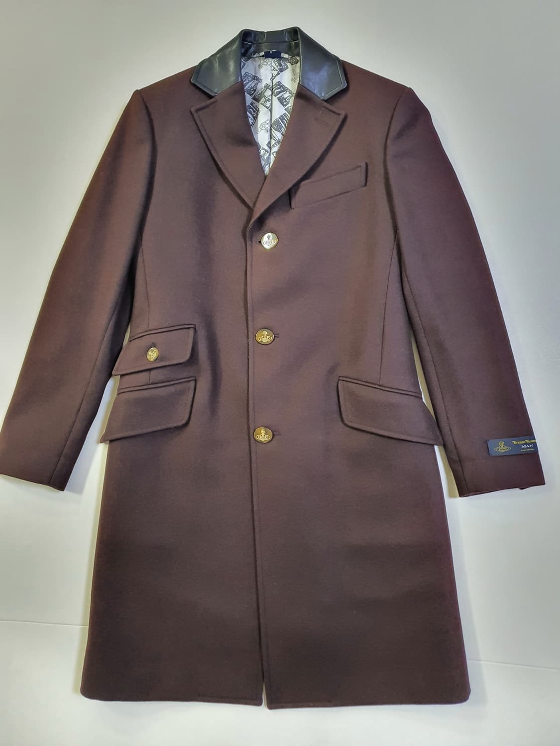 비비안웨스트우드 브라운컬러 코트 상품이미지2