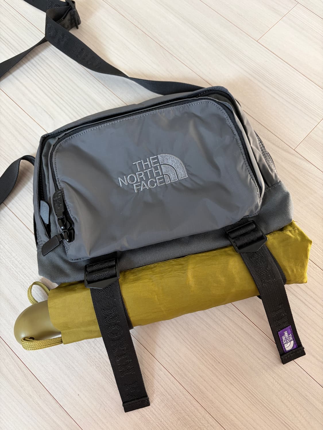 노스페이스 퍼플라벨 숄더백 아스팔트 그레이 상품이미지7
